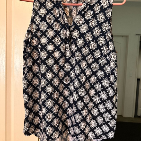 Basic Editions sleeveless top - Picture 3 of 6